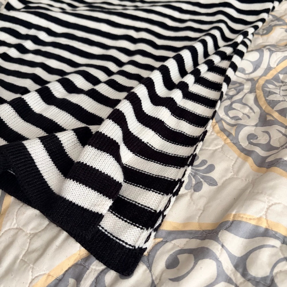 VICI Pasquale Black and White Striped Knit Collared Midi Dress, Large - Picture 11 of 12